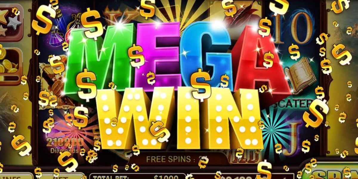 Spin to Win: Unveiling the Glittering World of Online Slots